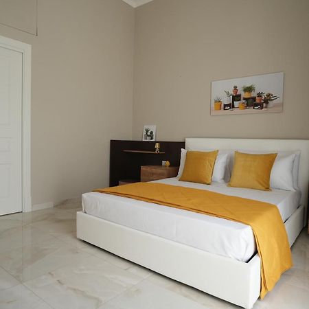 Enjoy Napoli - Exclusive Apartment מראה חיצוני תמונה