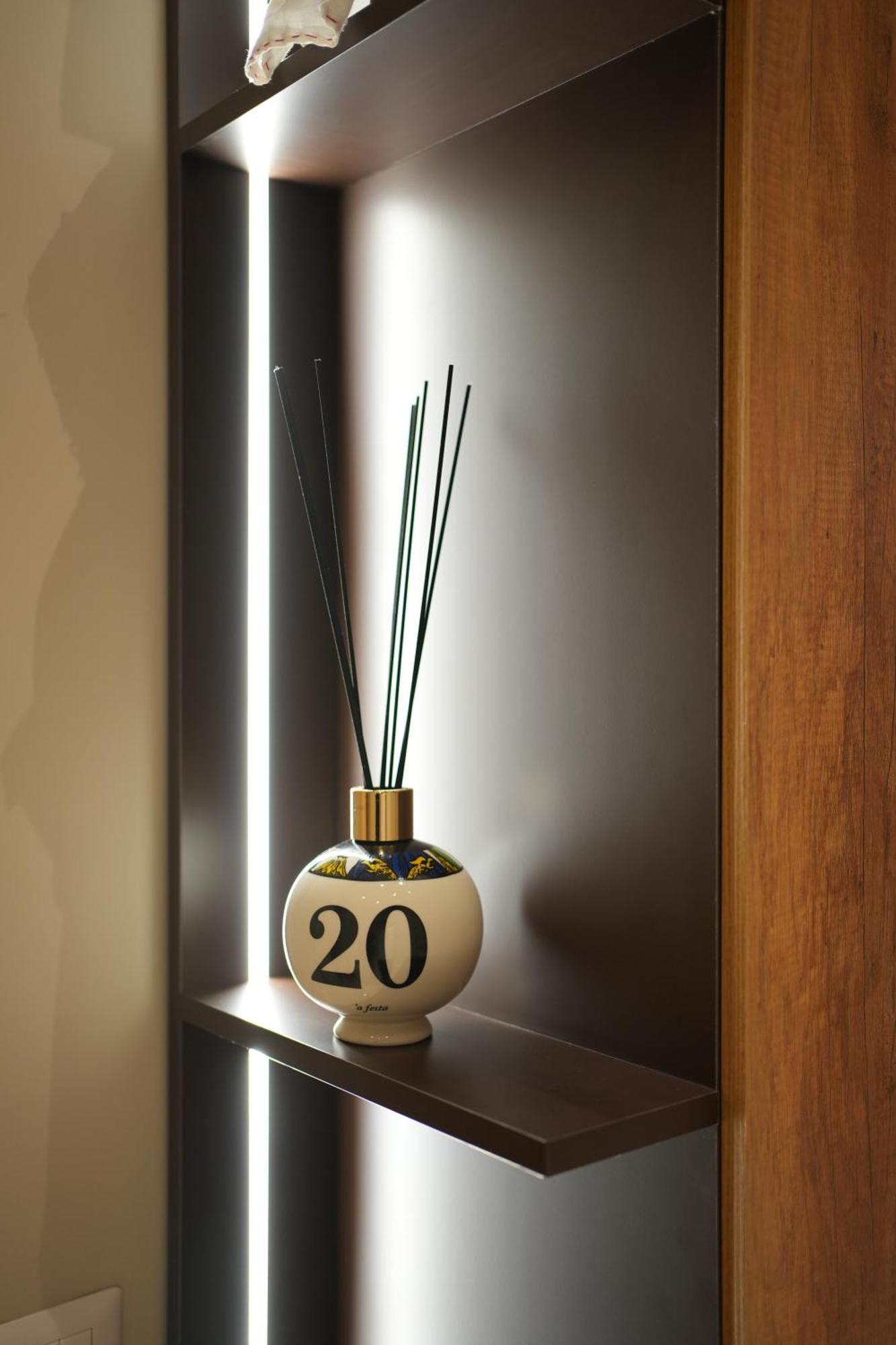 Enjoy Napoli - Exclusive Apartment מראה חיצוני תמונה