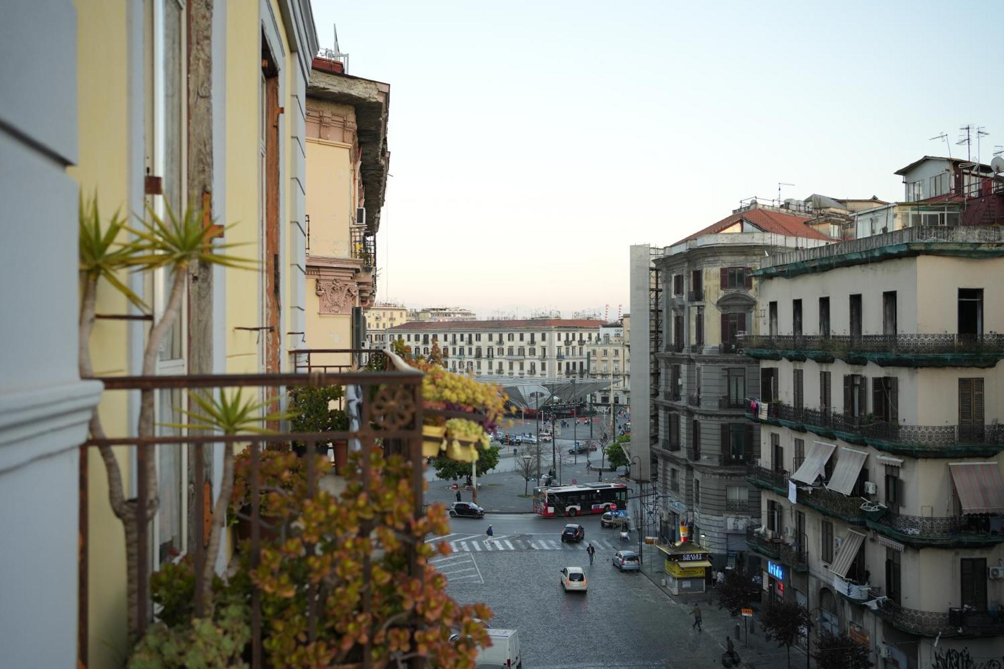 Enjoy Napoli - Exclusive Apartment מראה חיצוני תמונה